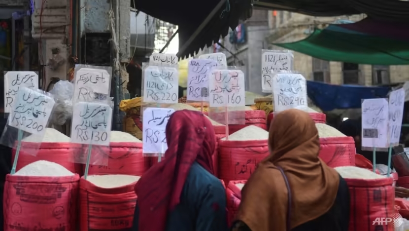 Food, fuel and business costs in Pakistan have climbed to their highest in half a century. (Photo: AFP/Asif HASSAN)